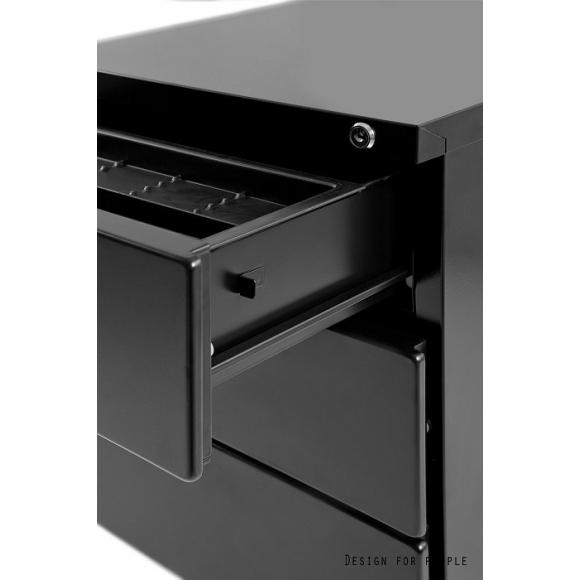 Kontenerek 424